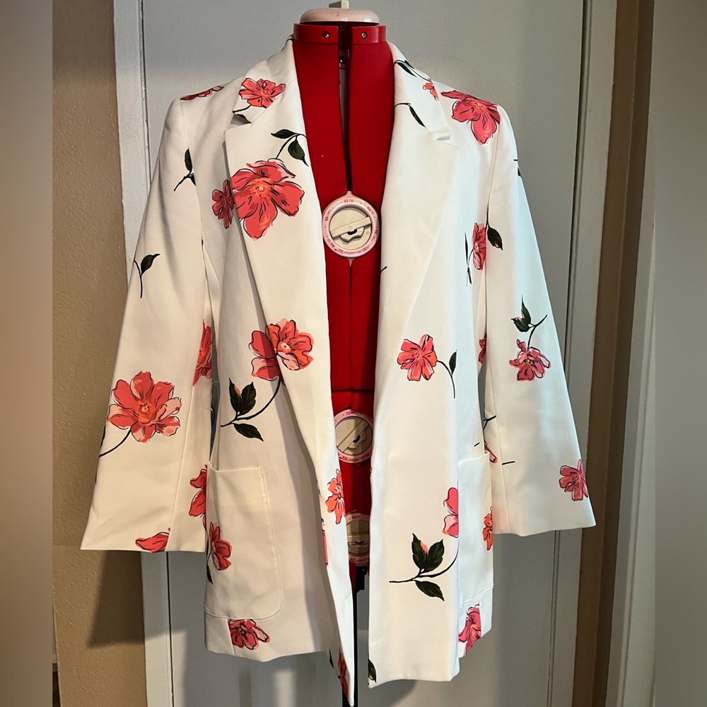 White floral suit coat